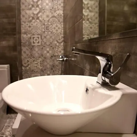 Hotel Sarisa 2*