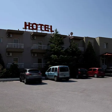 Sarisa Hotel